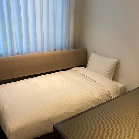 Okinawa Exes Naha Hotel Bagian luar foto