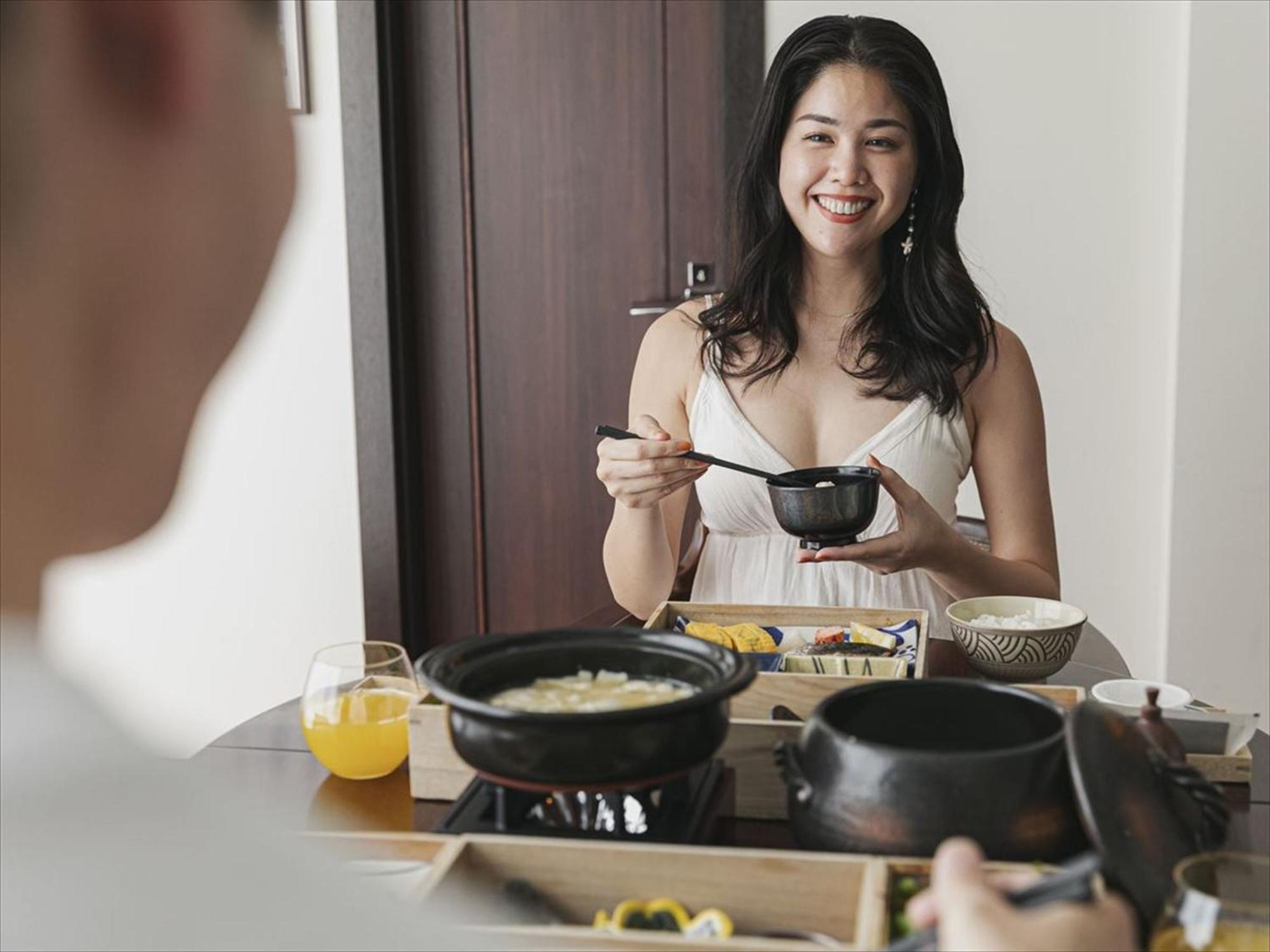 Okinawa Exes Naha Hotel Bagian luar foto