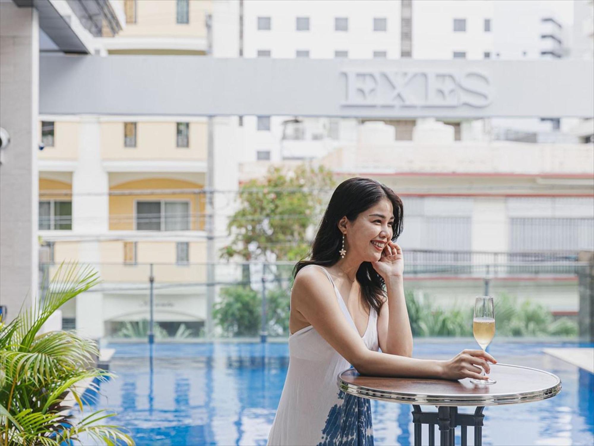 Okinawa Exes Naha Hotel Bagian luar foto
