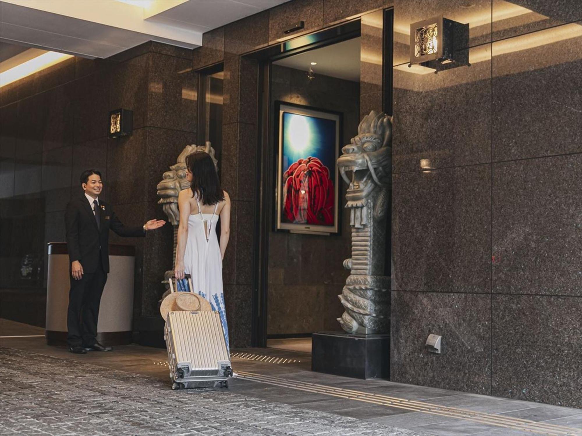 Okinawa Exes Naha Hotel Bagian luar foto